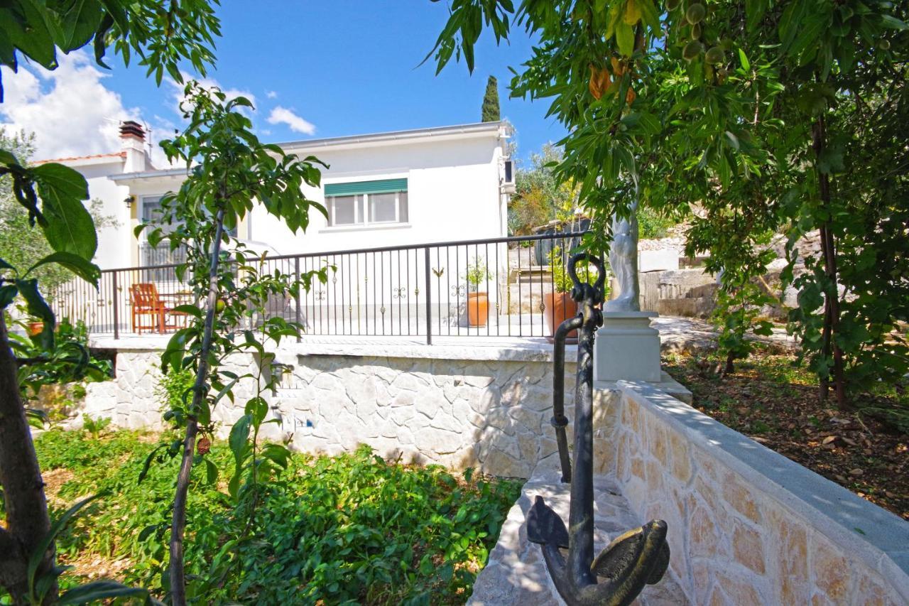 Holiday House With Wifi Trogir - 15319 Екстер'єр фото