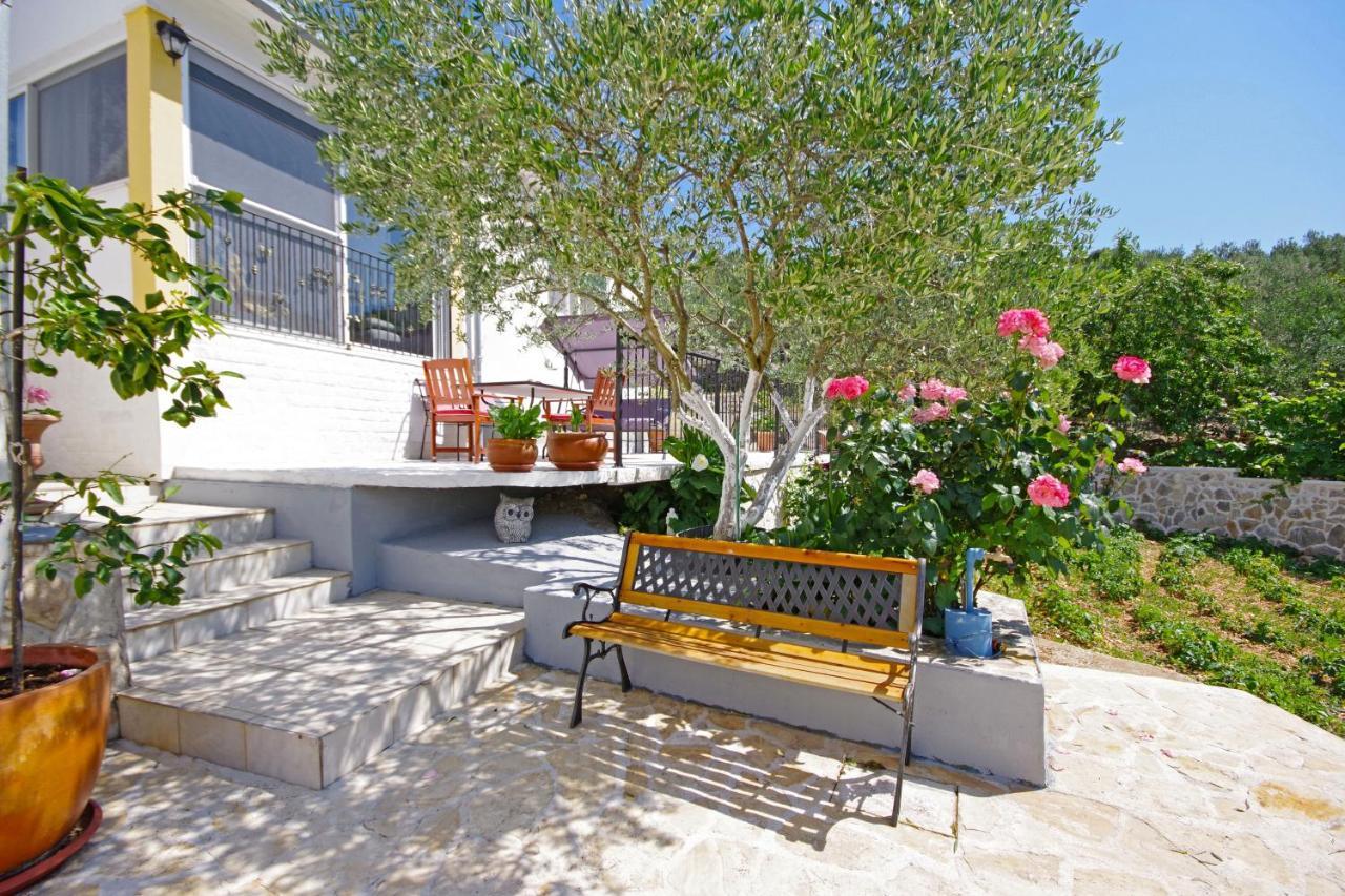 Holiday House With Wifi Trogir - 15319 Екстер'єр фото